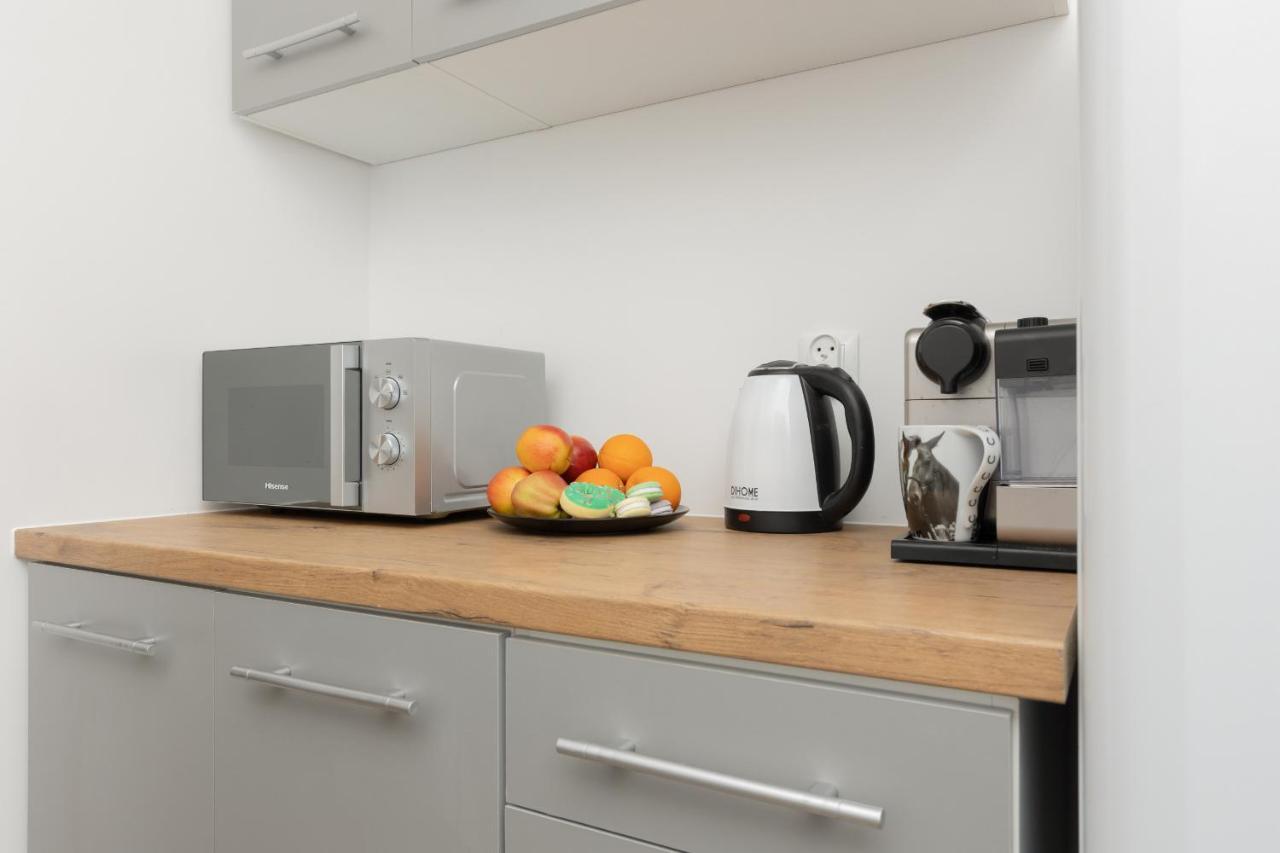 Pet-friendly Panska With Ac By Renters Apartament *
